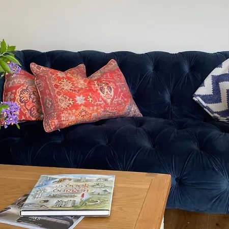 Apartment Atlantic Garden Lodge,art &garden Lisdoonvarna